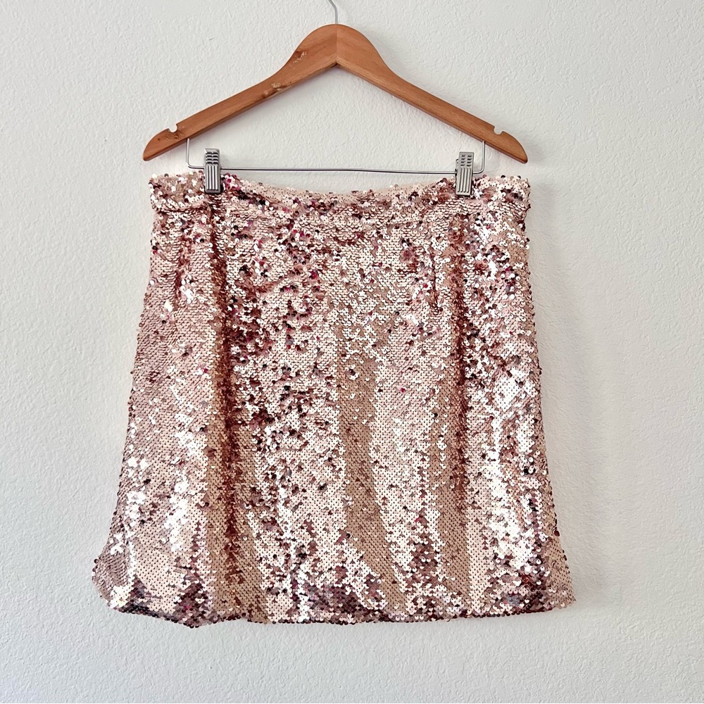 Lucky & Blessed Boutique Rose Gold Sequin Mini Skirt Sz L